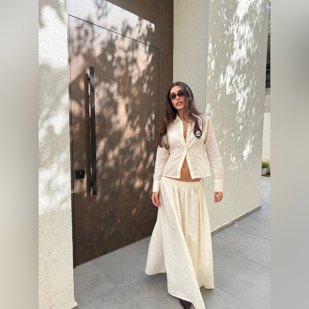 Brand new Djerf Avenue maxi skirt